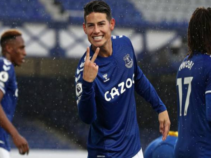 La Premier Ligue se viste de azul con el Everton.